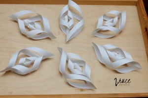 3D papírová vánoční hvězda - postup, jak vyrobit